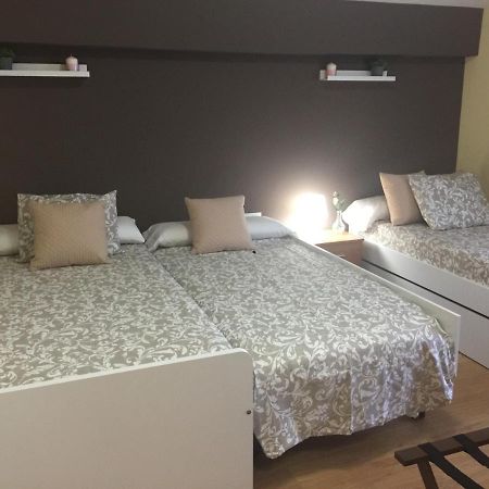 Apartamentos Turisticos Clavero 2 Plasencia Ngoại thất bức ảnh